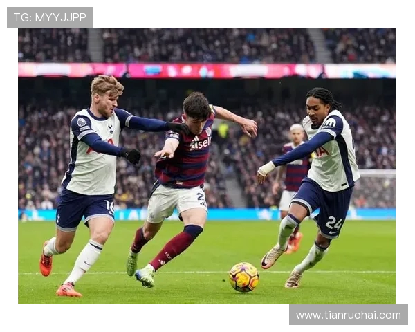 热刺新帅托马斯・弗兰克首访 Hotspur Way 与麦迪逊德拉古辛共商康复大计(1)